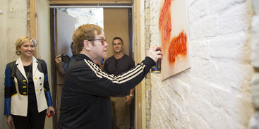 Elton John visited Educational Center for Youth in Kyiv (PHOTO)