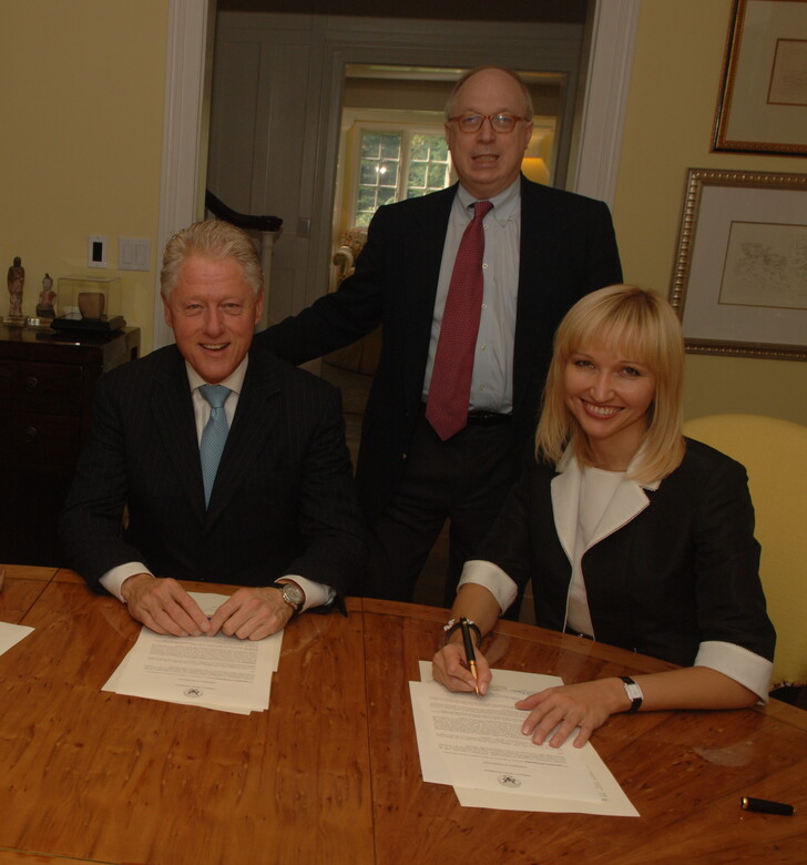 Cooperation with the William Clinton Clinton Foundation